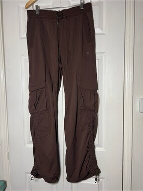 Lululemon Athletica Dance Studio Pant Cargo Women’s Medium